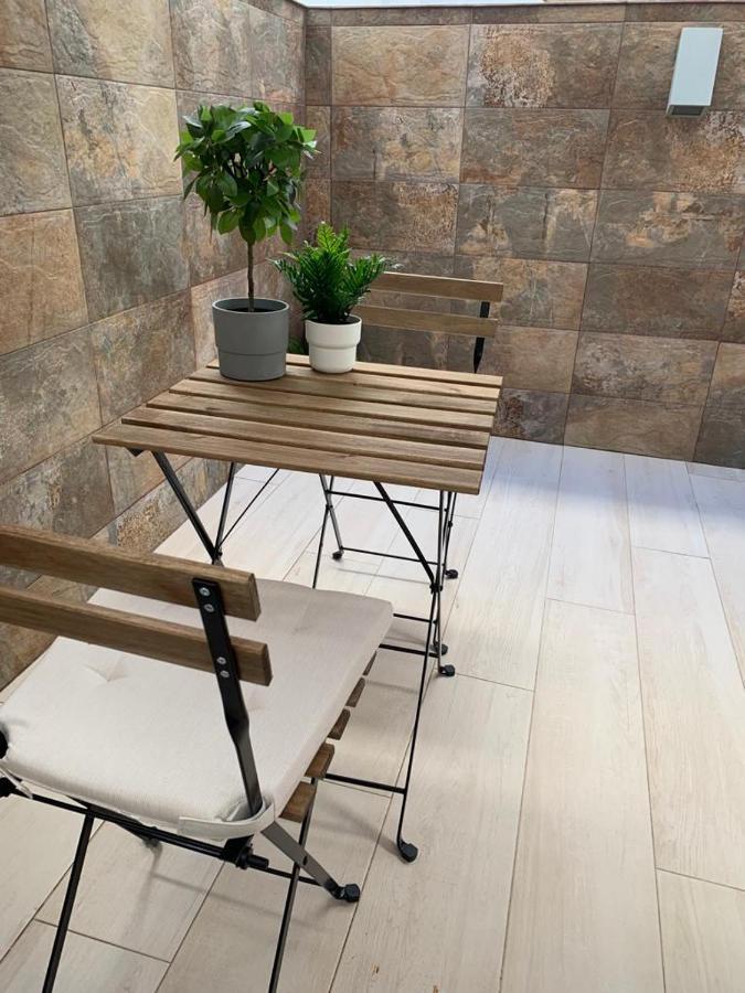 Apartamento Los Naranjos De Santa Justa Seville Ngoại thất bức ảnh