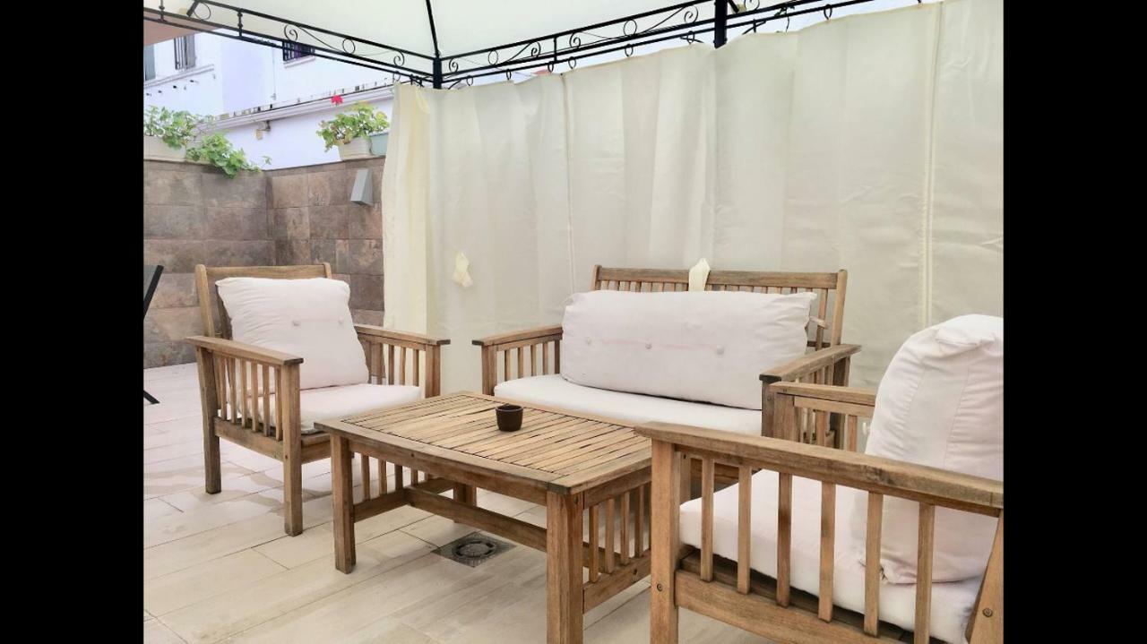 Apartamento Los Naranjos De Santa Justa Seville Ngoại thất bức ảnh